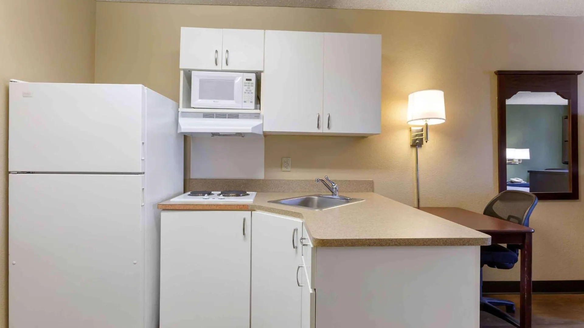 Extended Stay America Select Suites - Phoenix - Scottsdale - North